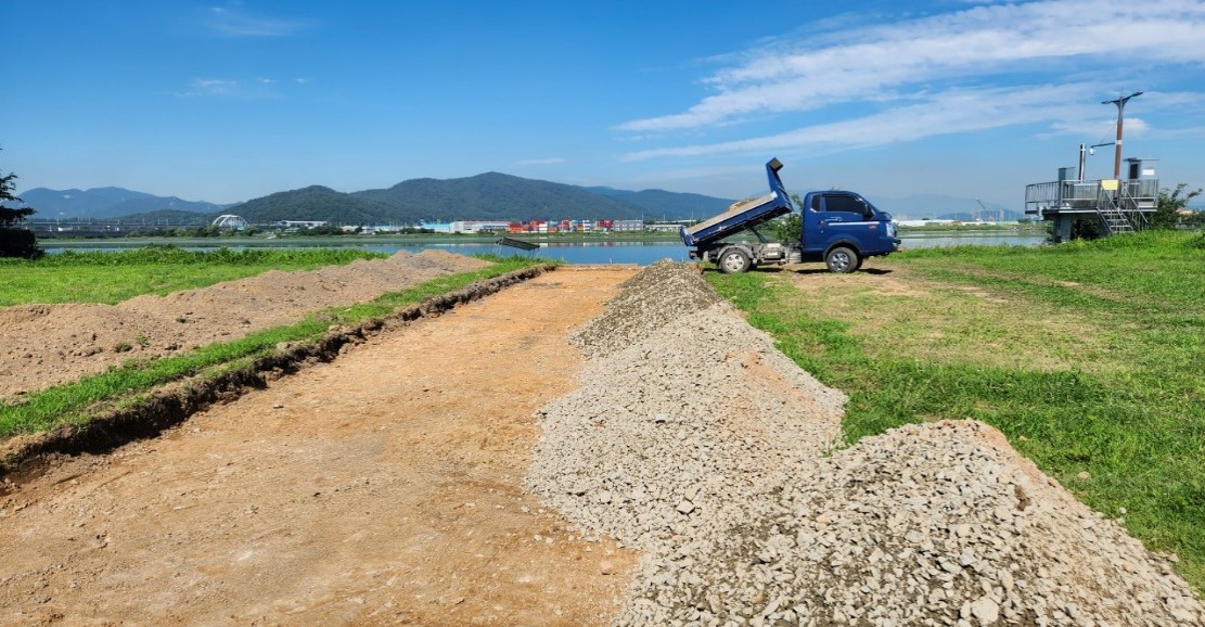 인조화강블록 포장 2(혼합골재 소운반)